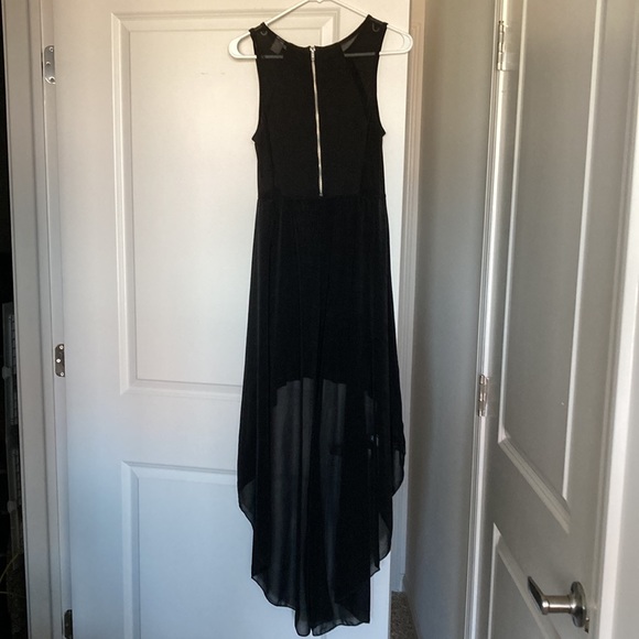 Divided black high low dress - Picture 2 of 8